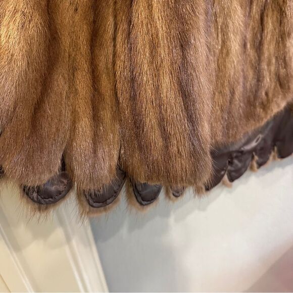 Vintage real mink cape with scalloped edges 1950s mink stole cape - Picture 4 of 13